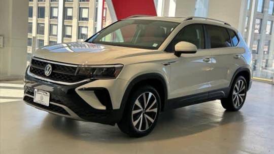 2022 Volkswagen Taos SE — SUV — 43,194 mi — New York, NY