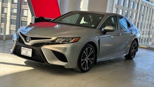 2019 Toyota Camry SE — Sedan — 68,075 mi — New York, NY