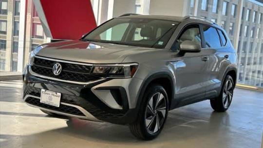 2024 Volkswagen Taos SE — SUV — 3,282 mi — New York, NY