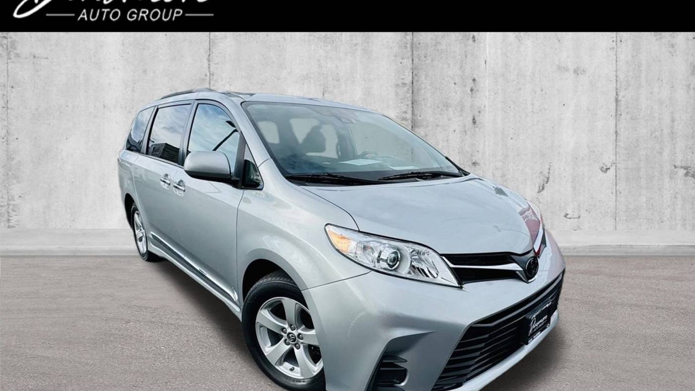 2020 Toyota Sienna LE — Minivan — 72,414 mi — McKenna, WA