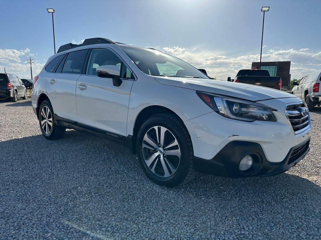 2018 Subaru Outback 3.6R Limited — SUV — 110,490 mi — Brighton, CO