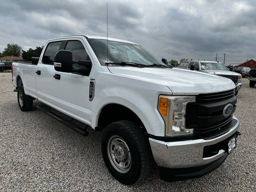 2017 Ford Super Duty F-250 XL — Pickup Truck — 110,420 mi — Brighton, CO