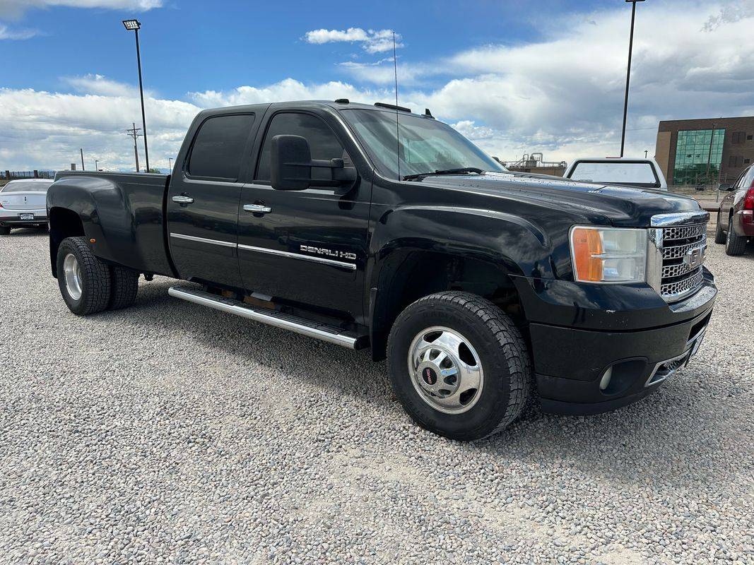 2012 GMC Sierra 3500HD Denali — Pickup Truck — 207,908 mi — Brighton, CO