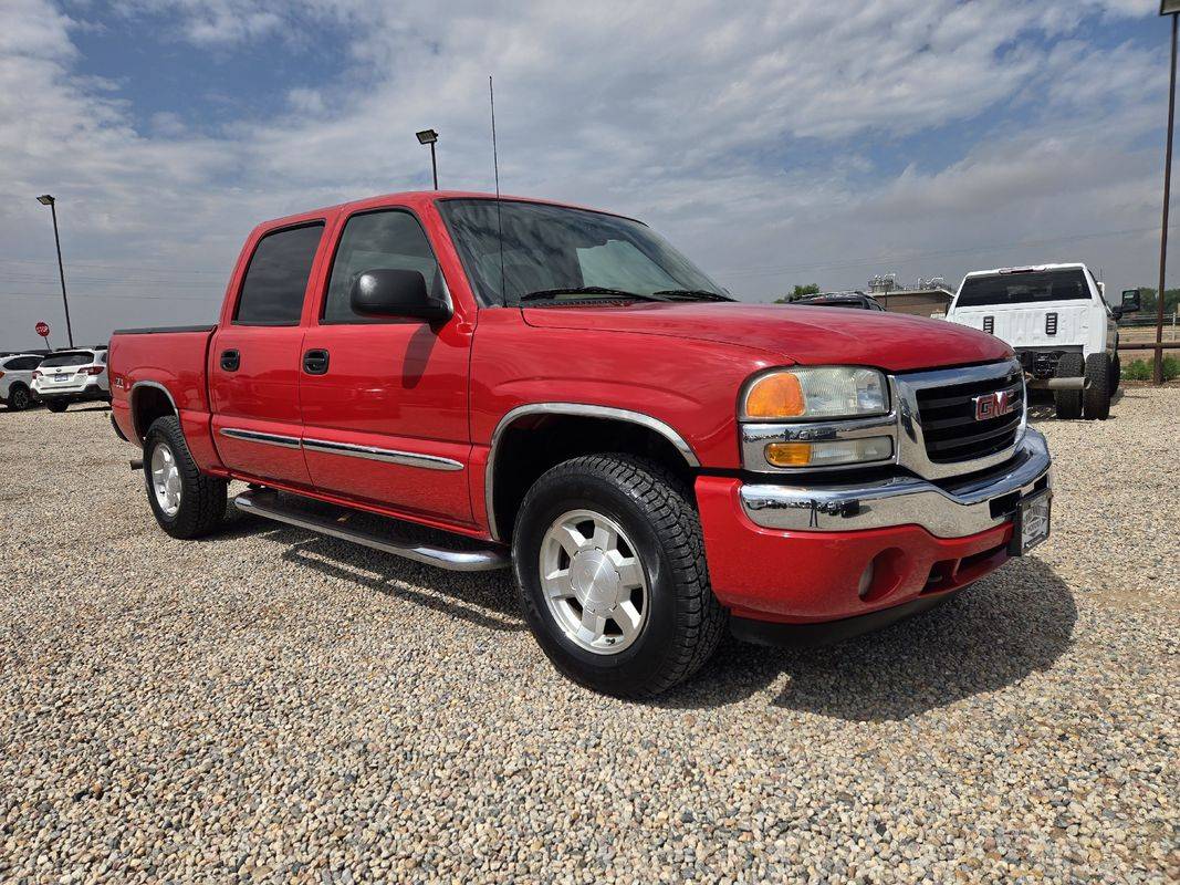 2005 GMC Sierra 1500 SLE — Pickup Truck — 150,721 mi — Brighton, CO