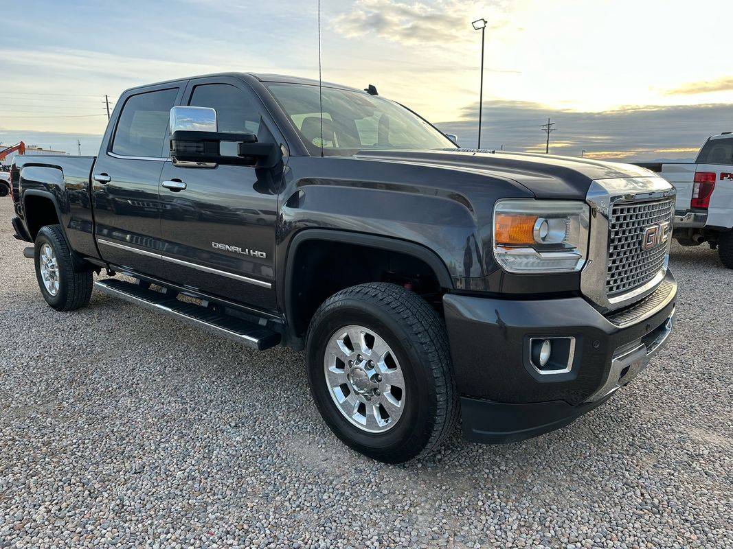 2015 GMC Sierra 3500HD Denali — Pickup Truck — 105,430 mi — Brighton, CO