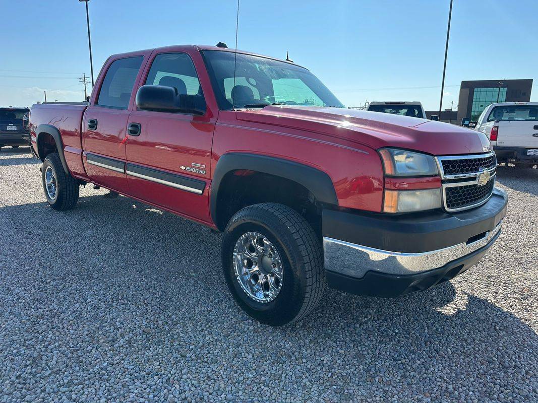 2005 Chevrolet Silverado 2500HD LT — Pickup Truck — 237,914 mi — Brighton, CO