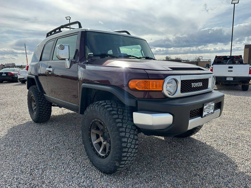 2007 Toyota FJ Cruiser Base — SUV — 124,145 mi — Brighton, CO