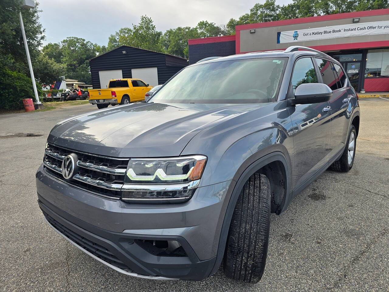 2019 Volkswagen Atlas S — SUV — 104,767 mi — Tallahassee, FL