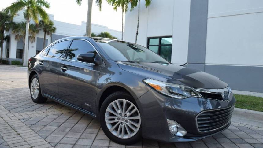 2015 Toyota Avalon Hybrid Limited — Sedan — 112,280 mi — Royal Palm Beach, FL