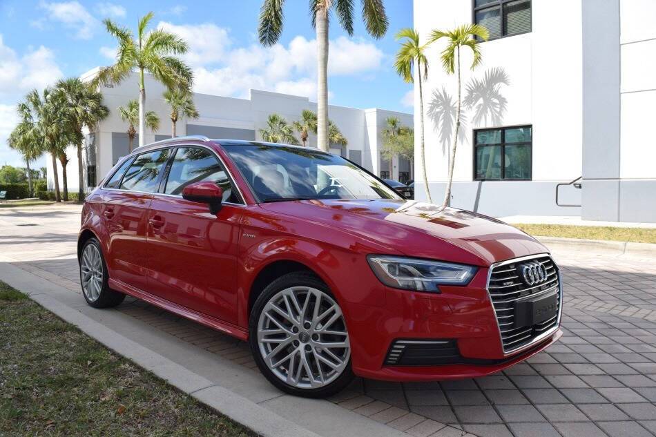 2018 Audi A3 e-tron Premium Plus — Hatchback — 128,990 mi — Royal Palm Beach, FL