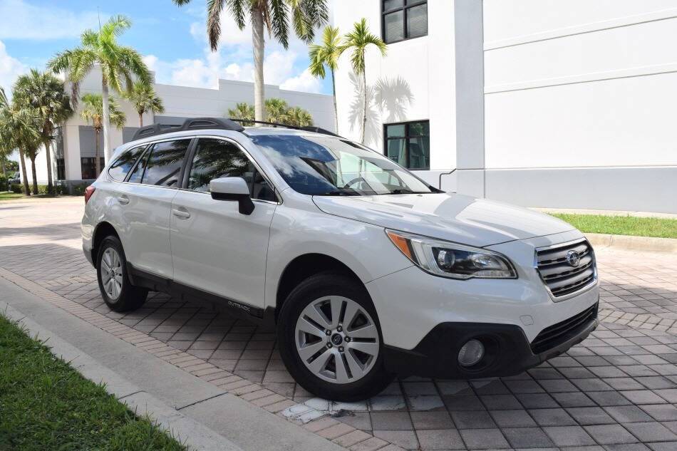 2015 Subaru Outback 2.5i Premium — SUV — 154,120 mi — Royal Palm Beach, FL