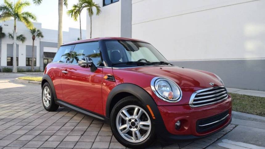 2013 MINI Hardtop Cooper — Hatchback — 98,510 mi — Royal Palm Beach, FL