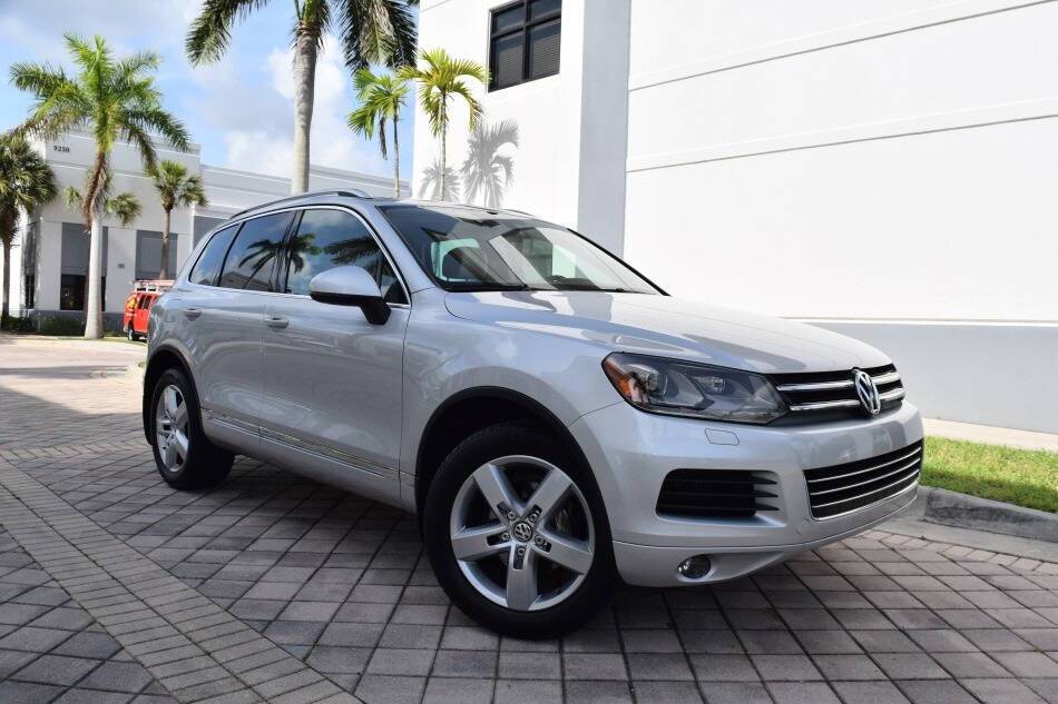 2012 Volkswagen Touareg TDI Lux — SUV — 122,320 mi — Royal Palm Beach, FL