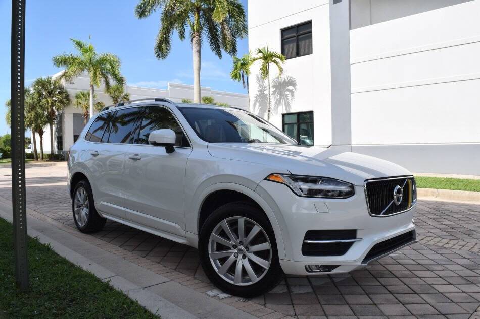 2016 Volvo XC90 T6 Momentum — SUV — 79,880 mi — Royal Palm Beach, FL