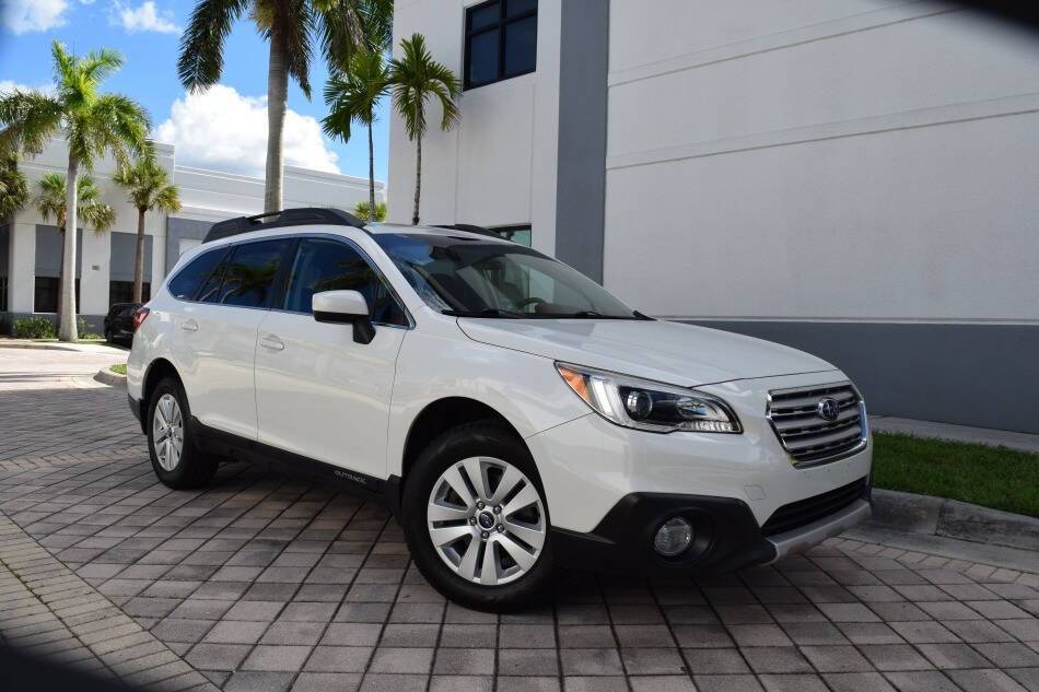 2015 Subaru Outback 2.5i Premium — SUV — 117,740 mi — Royal Palm Beach, FL