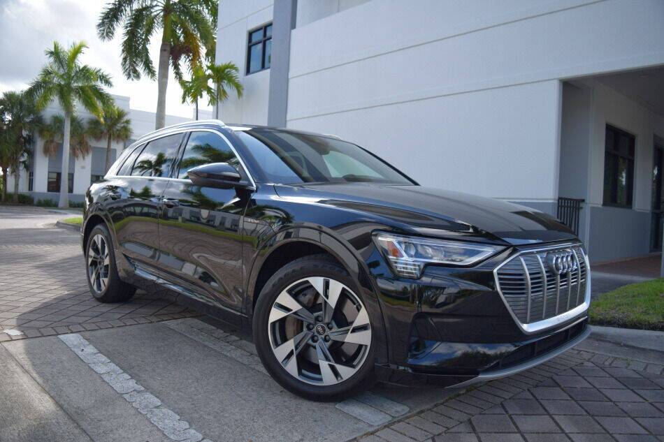 2022 Audi e-tron Premium — SUV — 49,090 mi — Royal Palm Beach, FL