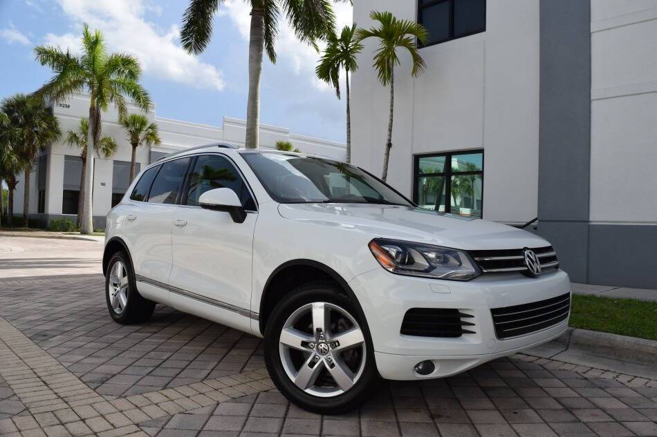 2014 Volkswagen Touareg TDI Lux — SUV — 131,570 mi — Royal Palm Beach, FL
