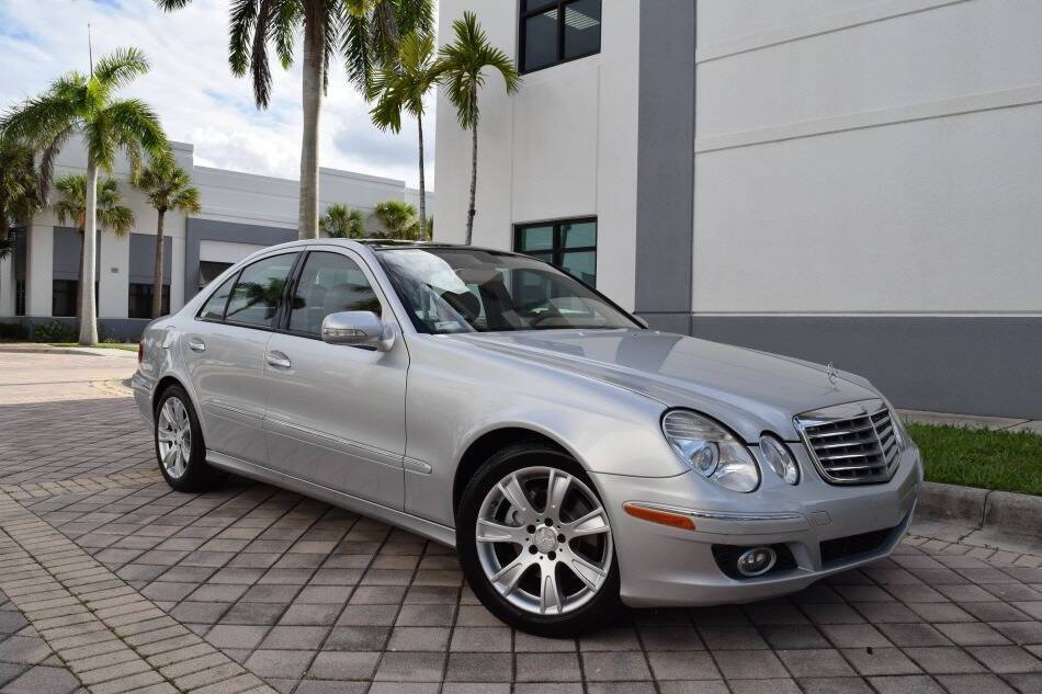 2009 Mercedes-Benz E-Class E 350 — Sedan — 40,300 mi — Royal Palm Beach, FL