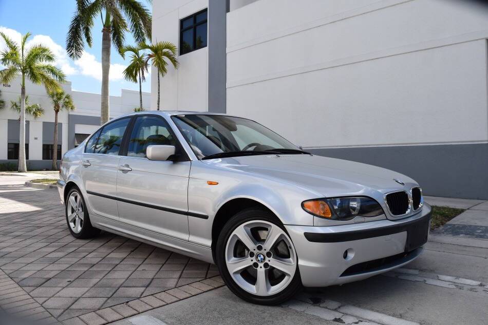 2004 BMW 3 Series 330xi — Sedan — 72,190 mi — Royal Palm Beach, FL