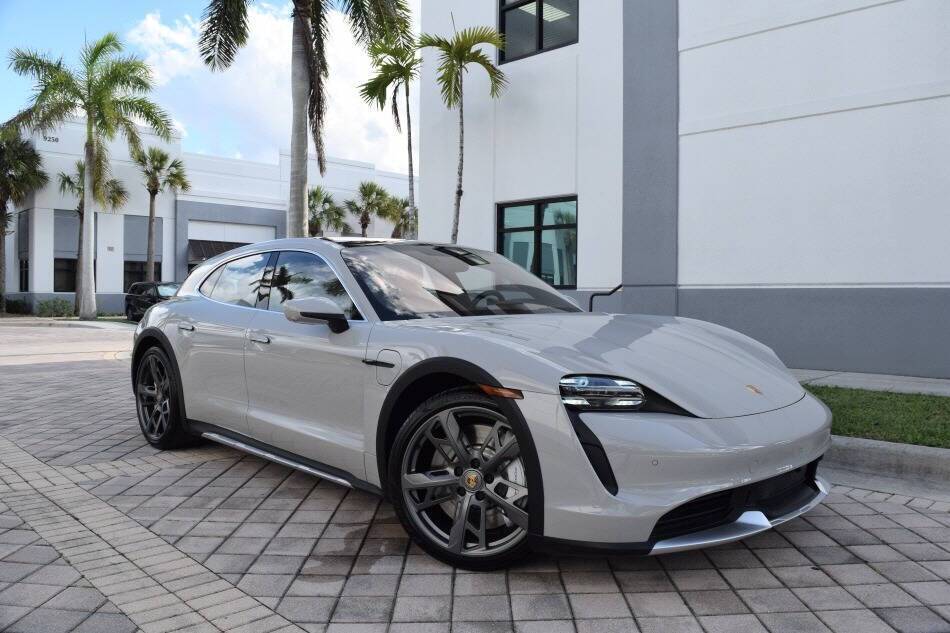 2023 Porsche Taycan Turbo — Wagon — 45 mi — Royal Palm Beach, FL
