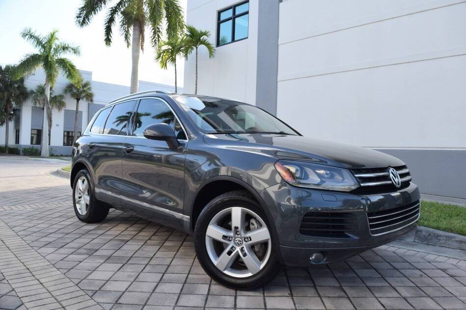 2013 Volkswagen Touareg TDI Lux — SUV — 188,100 mi — Royal Palm Beach, FL