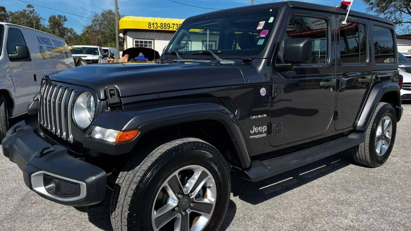2020 Jeep Wrangler Sahara — SUV — 85,501 mi — Tampa, FL