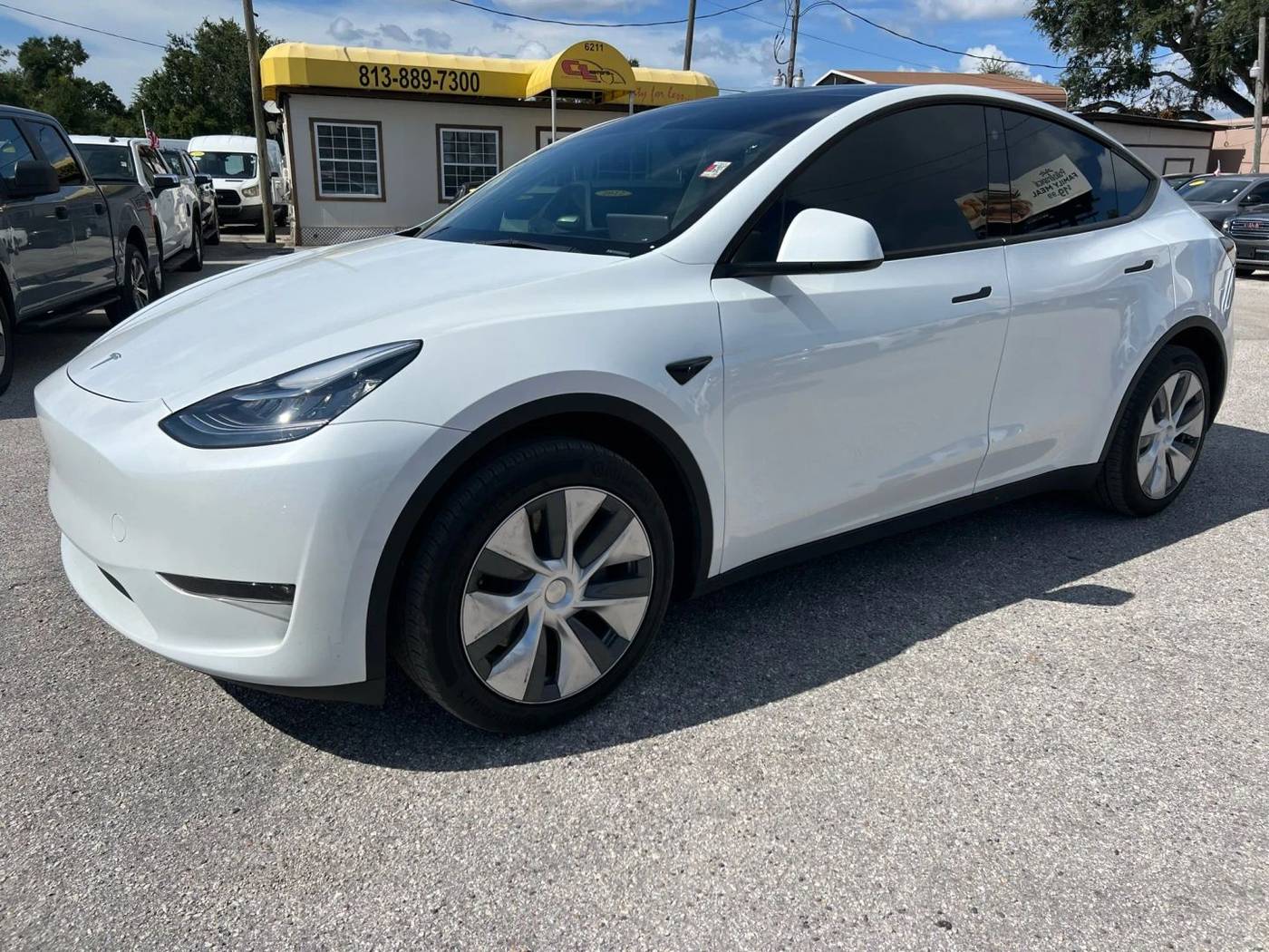 2023 Tesla Model Y Long Range — SUV — 18,681 mi — Tampa, FL