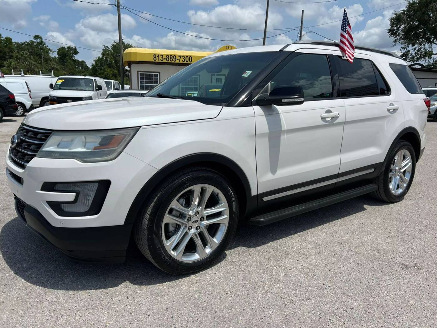 2017 Ford Explorer XLT — SUV — 98,029 mi — Tampa, FL