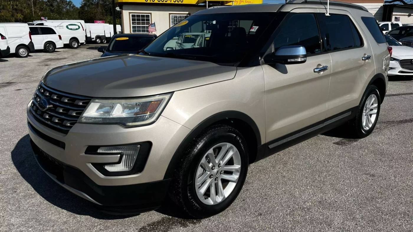 2017 Ford Explorer XLT — SUV — 96,995 mi — Tampa, FL