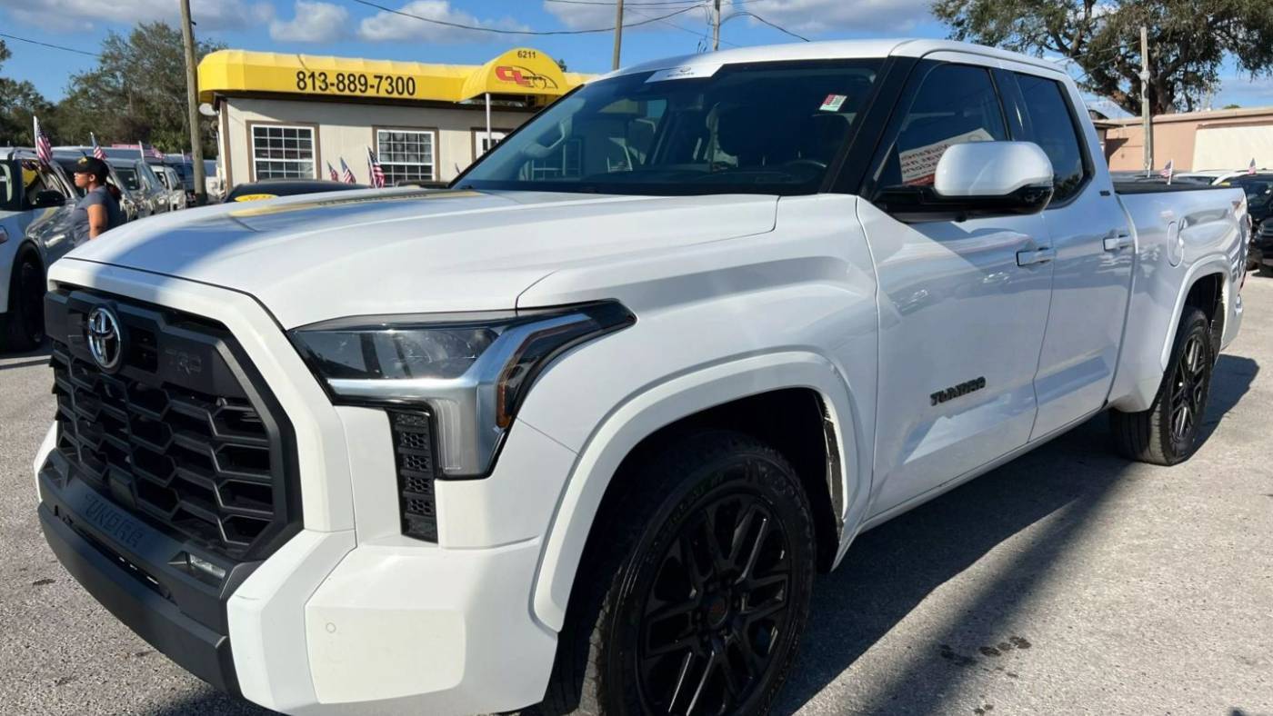 2022 Toyota Tundra SR5 — Pickup Truck — 104,247 mi — Tampa, FL