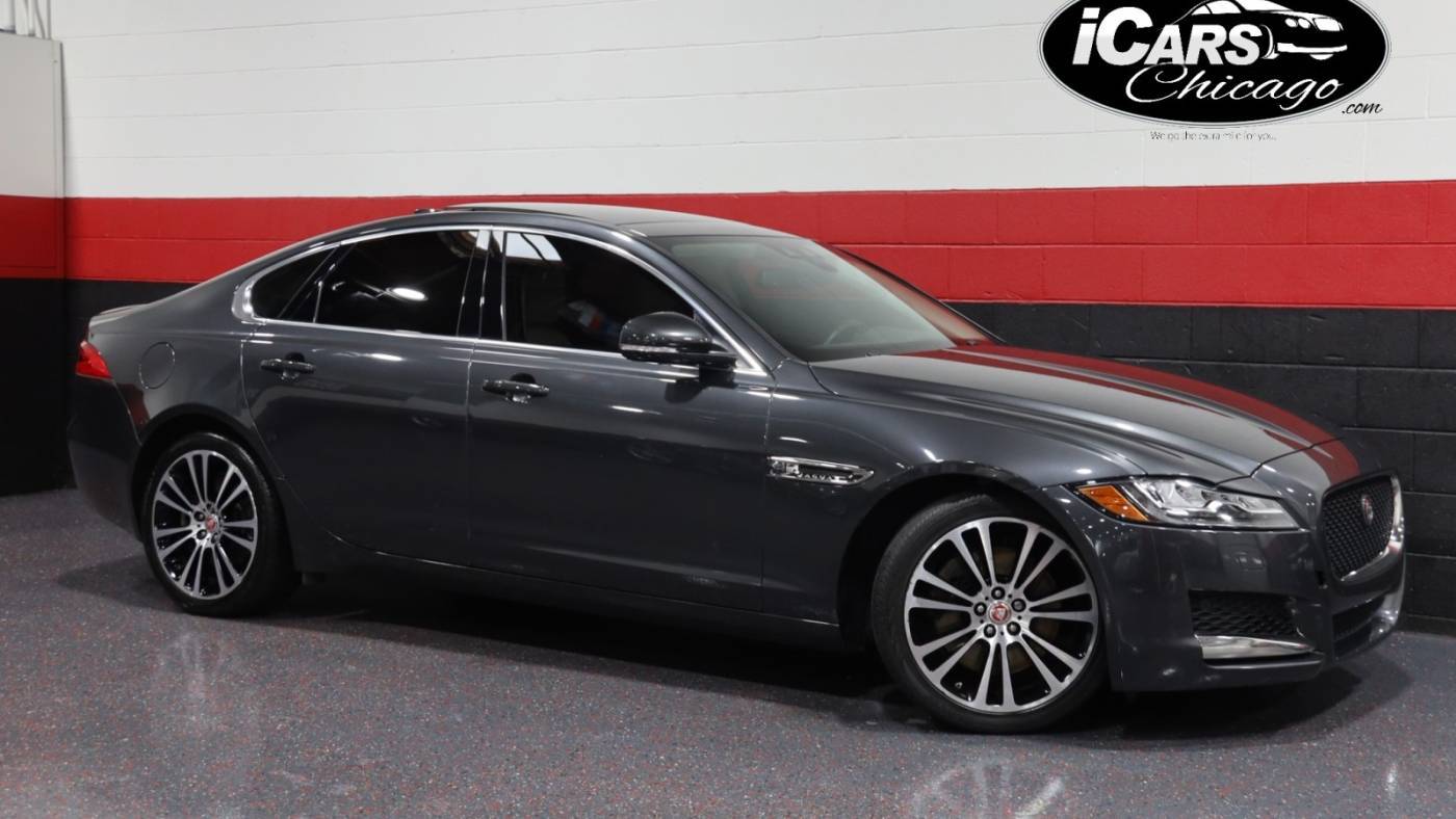 2016 Jaguar XF Prestige — Sedan — 65,101 mi — Skokie, IL