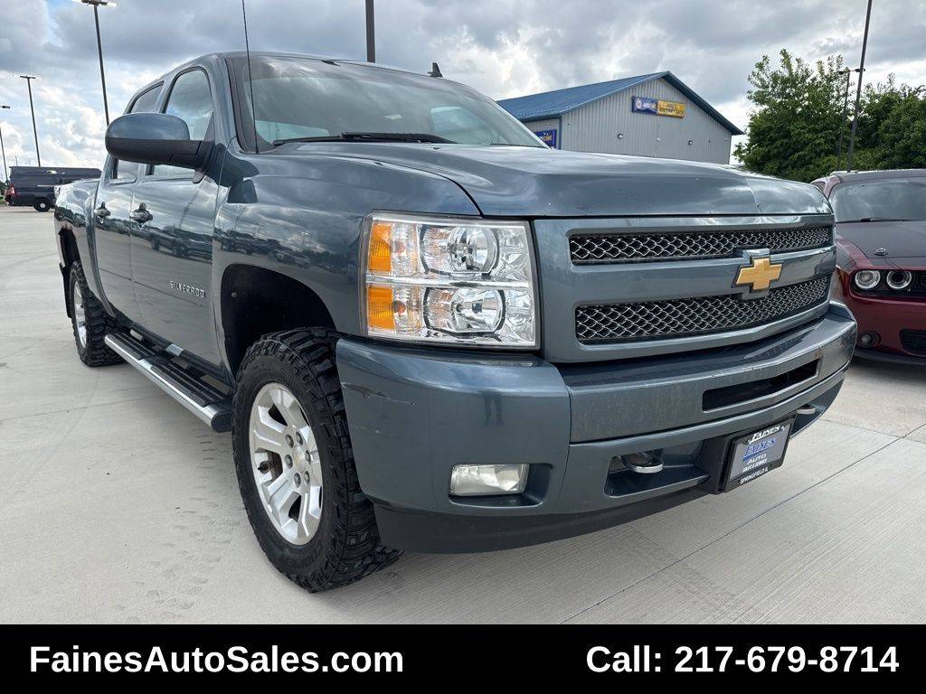 2011 Chevrolet Silverado 1500 LT — Pickup Truck — 238,837 mi — Springfield, IL