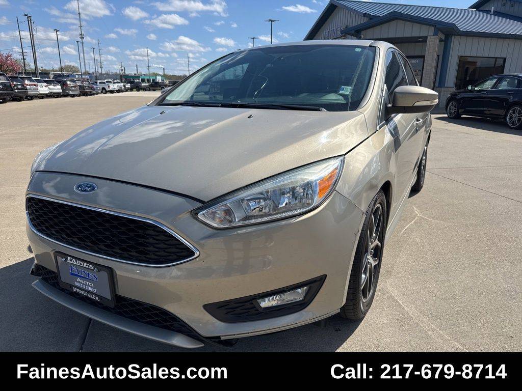 2015 Ford Focus SE — Hatchback — 119,946 mi — Springfield, IL