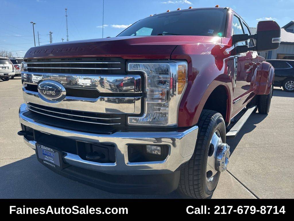 2017 Ford Super Duty F-350 Lariat — Pickup Truck — 224,927 mi — Springfield, IL