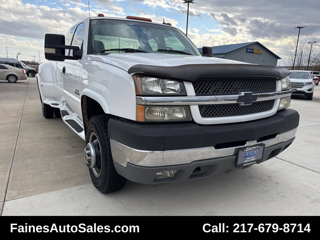 2004 Chevrolet Silverado 3500 LT — Pickup Truck — 156,374 mi — Springfield, IL