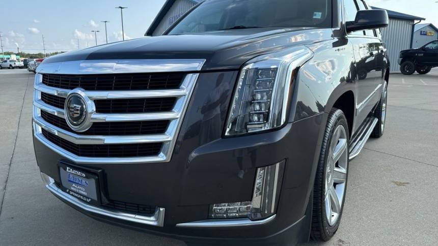 2015 Cadillac Escalade Premium — SUV — 102,630 mi — Springfield, IL