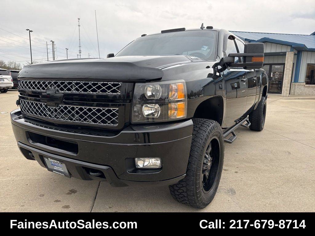 2014 Chevrolet Silverado 2500HD LT — Pickup Truck — 103,994 mi — Springfield, IL