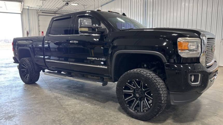 2015 GMC Sierra 2500HD Denali — Pickup Truck — 167,873 mi — Springfield, IL