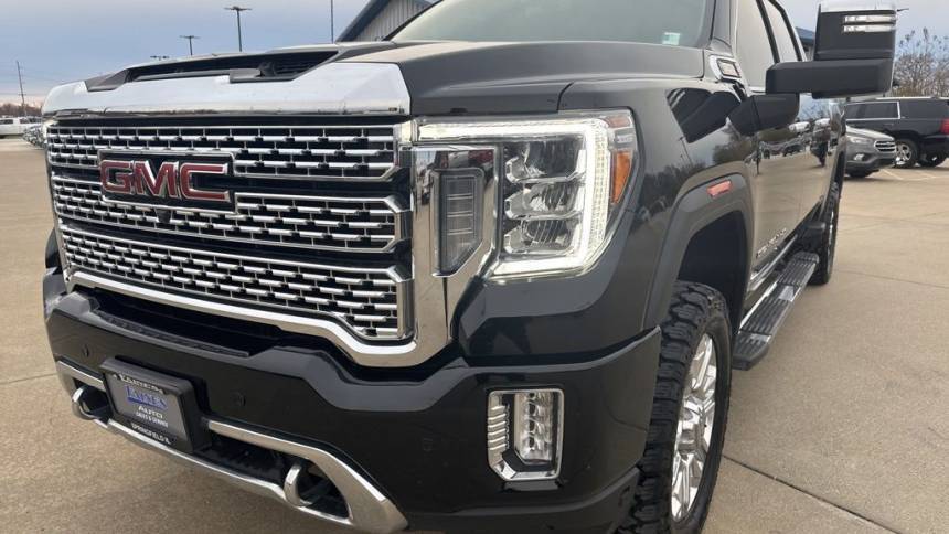 2022 GMC Sierra 2500HD Denali — Pickup Truck — 101,471 mi — Springfield, IL