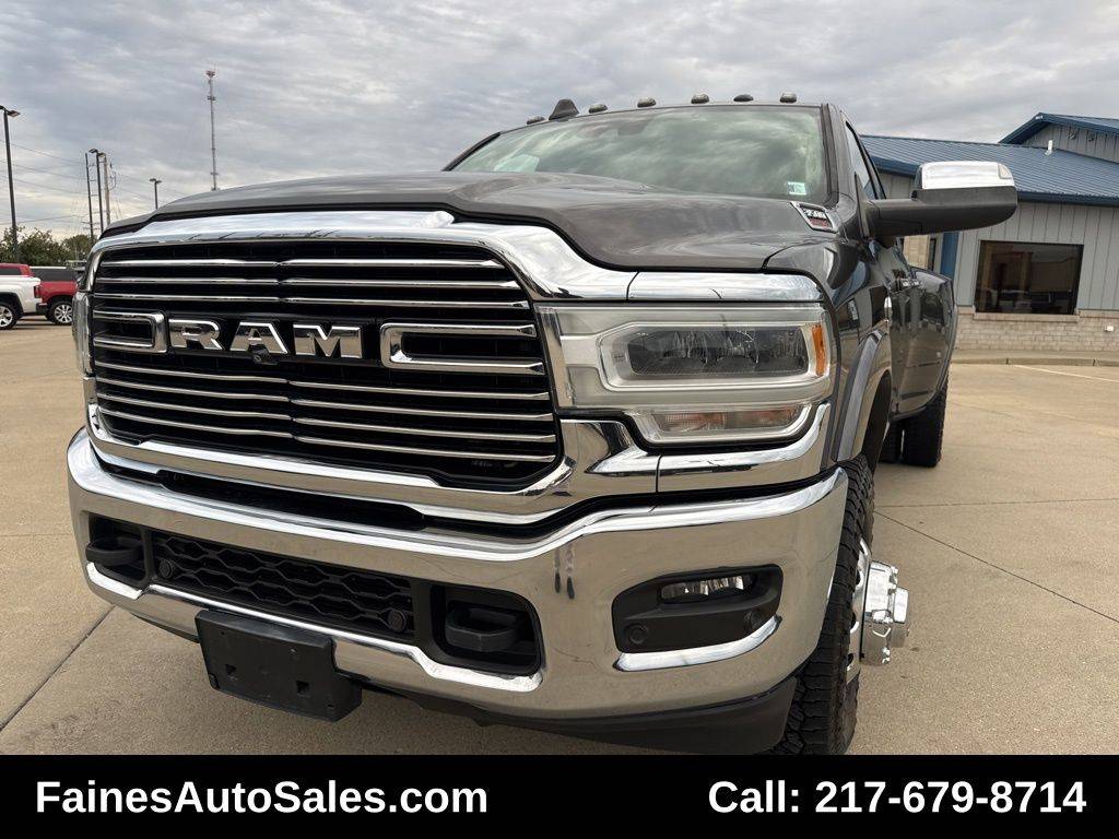 2019 Ram 3500 Laramie — Pickup Truck — 99,310 mi — Springfield, IL