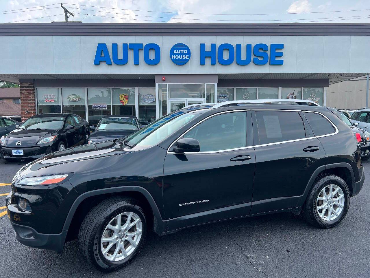 2016 Jeep Cherokee Latitude — SUV — 85,784 mi — Downers Grove, IL