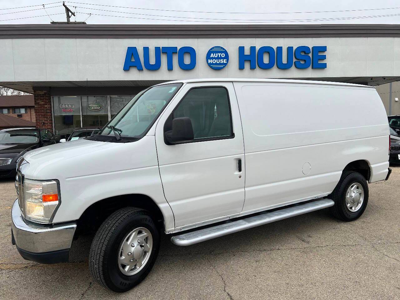 2013 Ford Econoline Cargo Van E-250 — Cargo Van — 86,277 mi — Downers Grove, IL