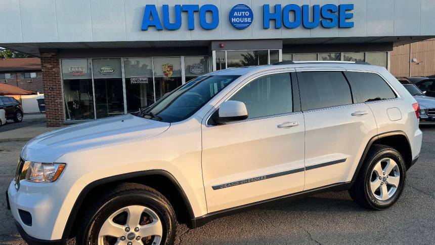 2013 Jeep Grand Cherokee Laredo — SUV — 98,341 mi — Downers Grove, IL
