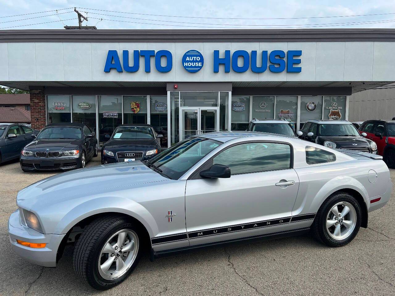 2007 Ford Mustang Premium — Coupe — 91,210 mi — Downers Grove, IL