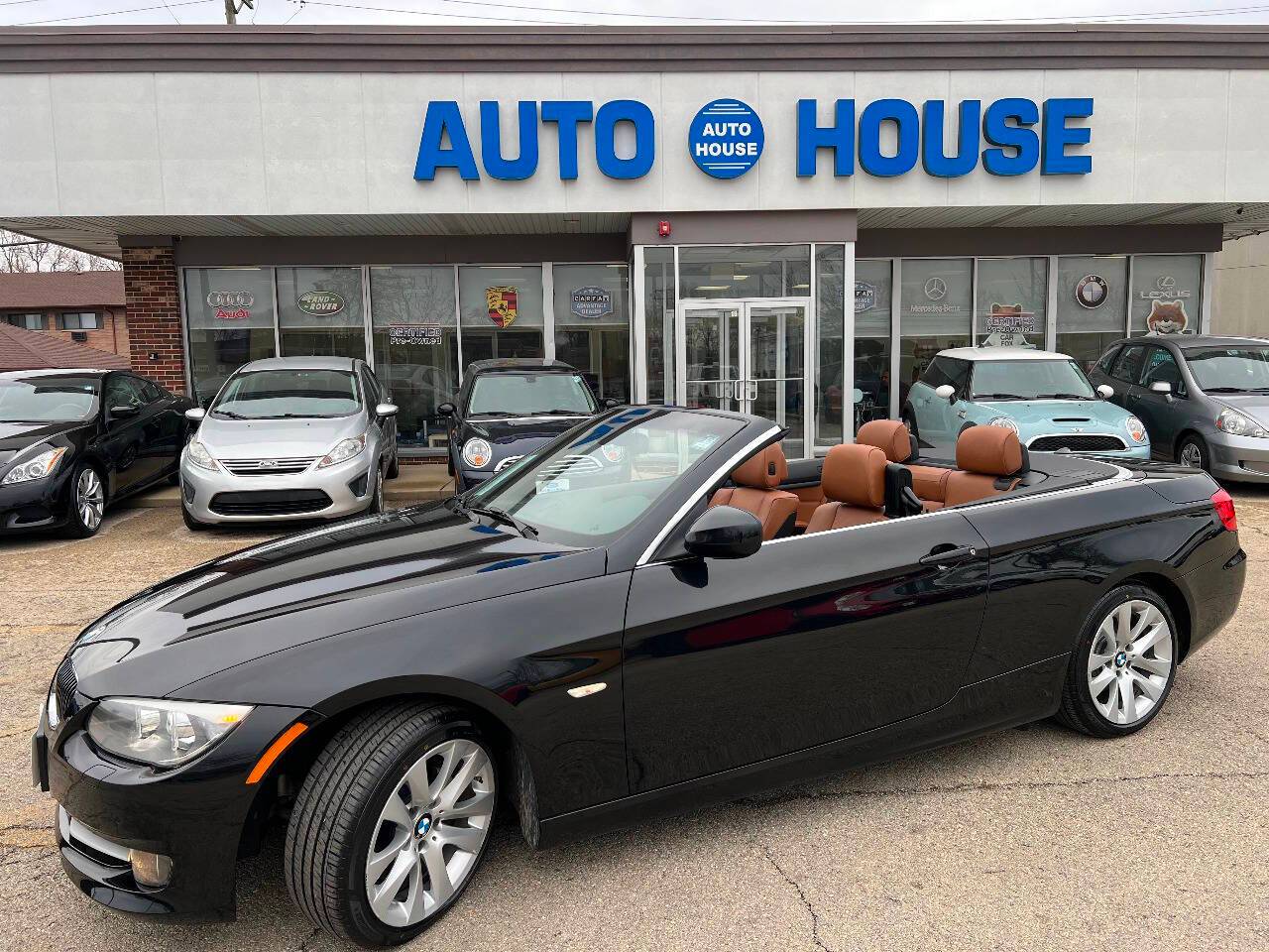 2013 BMW 3 Series 328i — Convertible — 55,515 mi — Downers Grove, IL