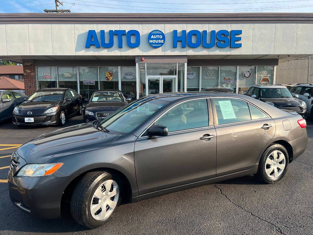 2008 Toyota Camry LE — Sedan — 106,734 mi — Downers Grove, IL