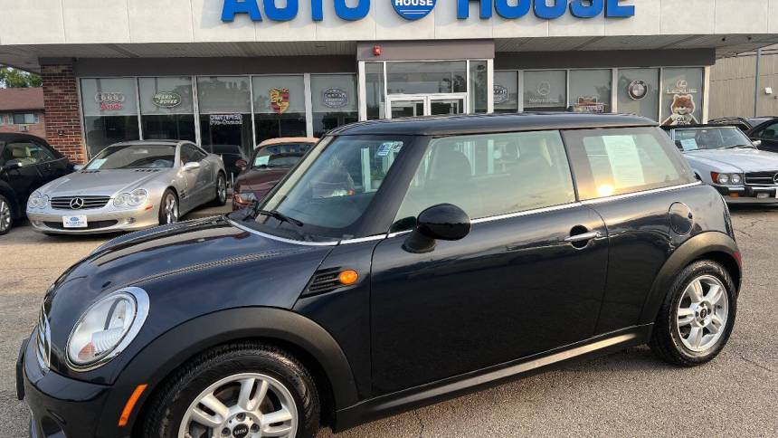 2013 MINI Hardtop Cooper — Hatchback — 86,812 mi — Downers Grove, IL