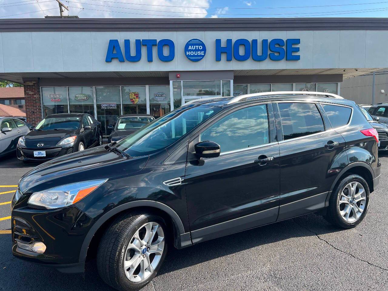 2014 Ford Escape Titanium — SUV — 88,121 mi — Downers Grove, IL