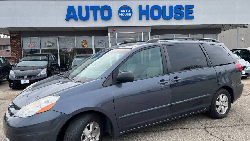 2008 Toyota Sienna LE 8-Passenger