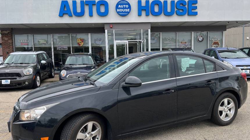 2014 Chevrolet Cruze 1LT — Sedan — 122,650 mi — Downers Grove, IL